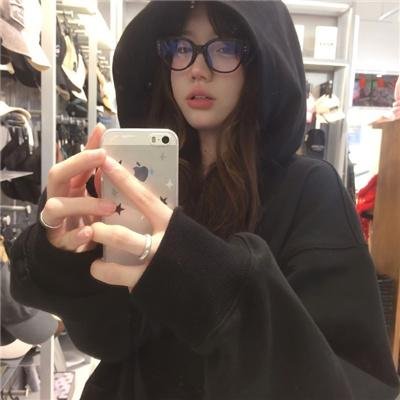恶女封面